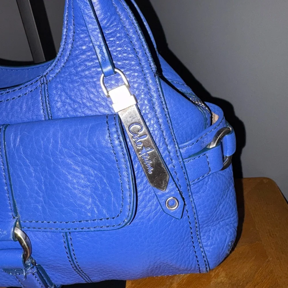 Cole Haan Y2K Shoulder Bag in Blue Pebbled Leathet - Picture 3 of 11